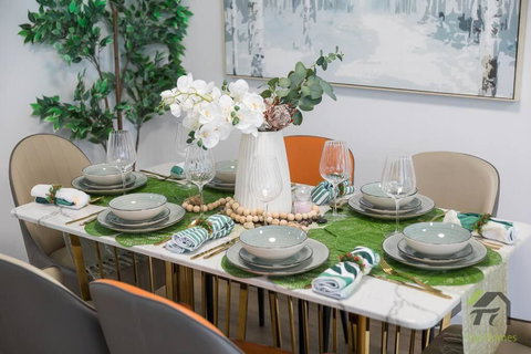 Opulence Oasis House In Colebee - Accommodation NT 0