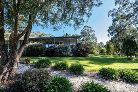Otway Valley Lodge - NT Tourism 0