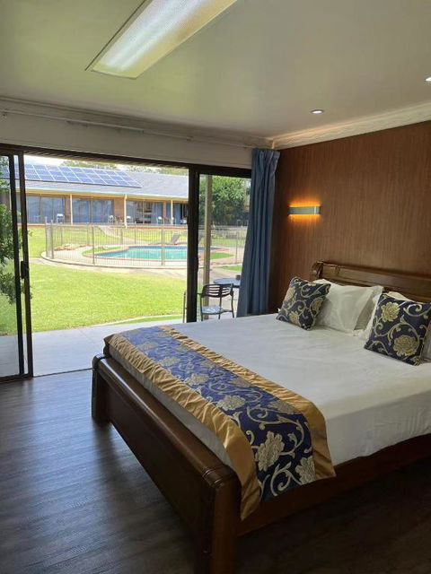 Oxley Motor Inn - NT Tourism 3
