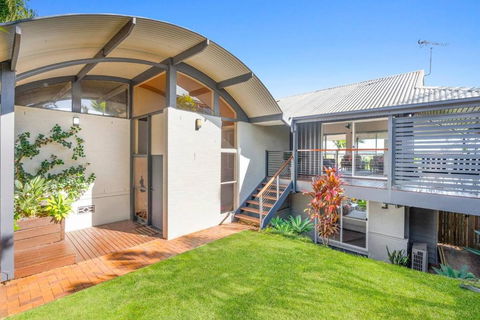 Paradise Palms - Resort Retreat With Panoramic Views - Accommodation NT 2