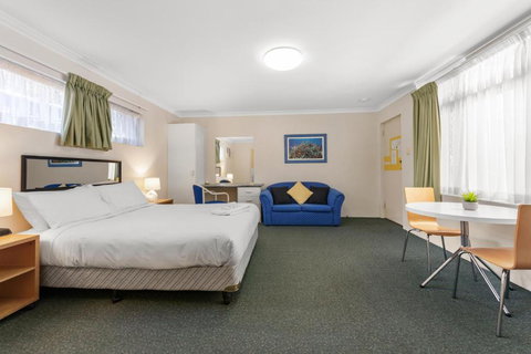 Paramount Motel - Accommodation NT 3
