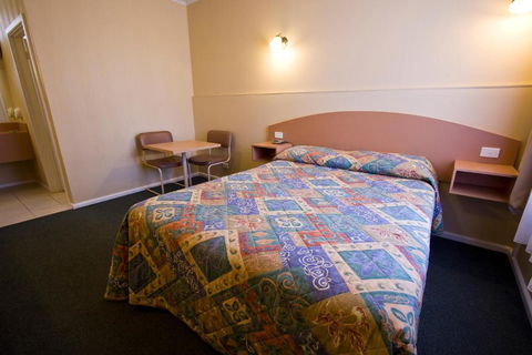 Parkville Motel - Accommodation NT 2