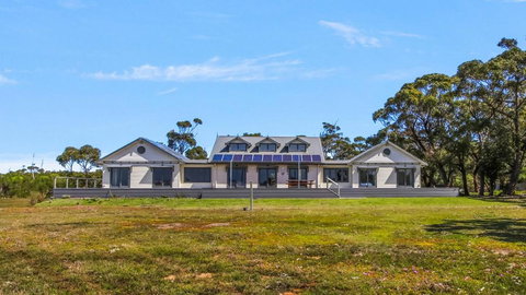 Peninsula At Metung - Access By Boat Only - NT Tourism 0