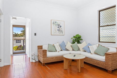 Perfect Cooee Bay Beach Getaway! - Accommodation NT 0