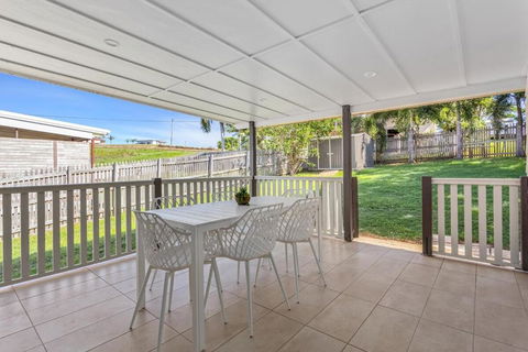 Perfect Cooee Bay Beach Getaway! - Accommodation NT 2