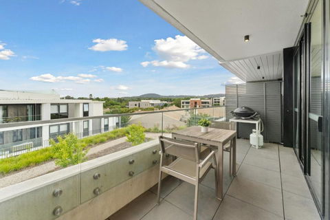 Perfect Location 1-Bed With Balcony, BBQ & Parking - Accommodation NT 3