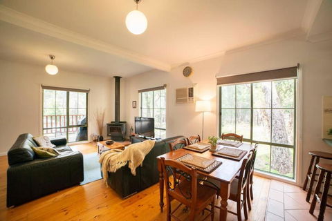 Pinnacle Retreat - Accommodation NT 3