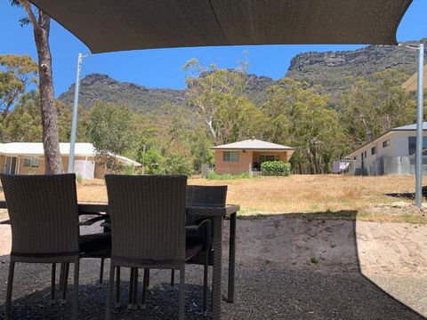 Pinnacle Views - Accommodation NT 2