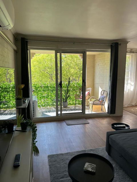 Plush 2 Bedroom Apartment Kingston - Accommodation NT 2