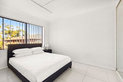 Polished 2-Bed Unit In The Heart Of Parramatta - Accommodation NT 3