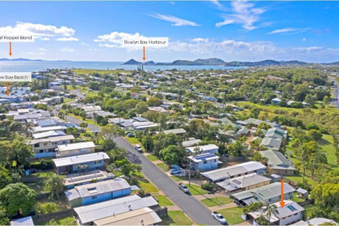 Poppies Cottage - Cooee Bay Beachside Retreat - NT Tourism 1