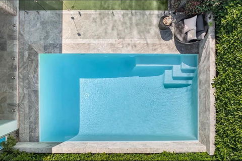 Quite Luxurious House With Pool 220m To Railway Station - Accommodation NT 0