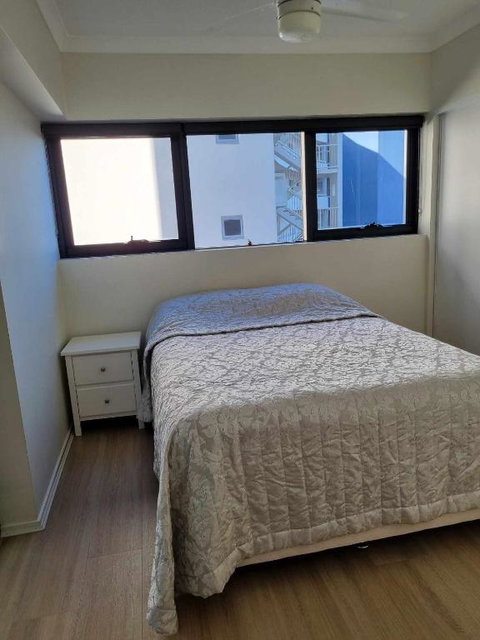 Private Bedroom And Bathroom In A Shared Apartment - Accommodation NT 2