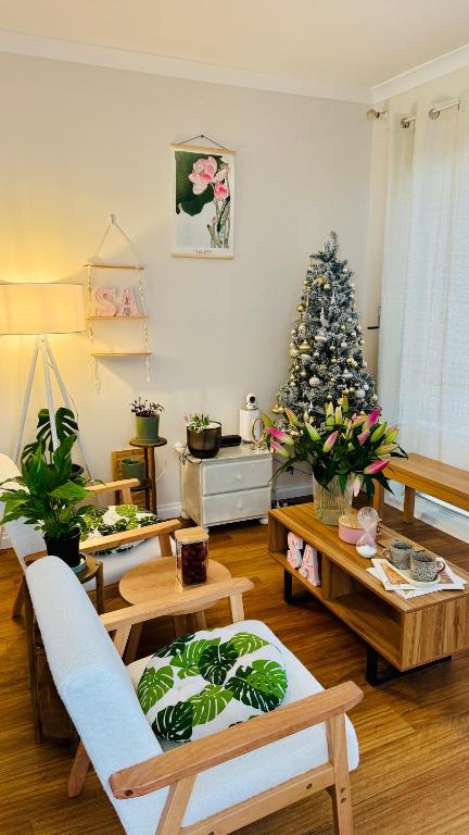 Premium Bedroom In Melbourne - NT Tourism 3