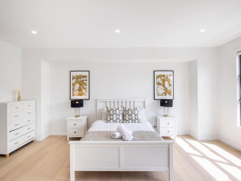 Prestige And Elegance 5BR House W Pool Rochedale - Accommodation NT 3