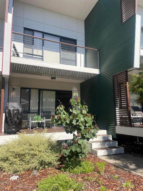 Preston Beach Retreat - Apt 7 - NT Tourism 1
