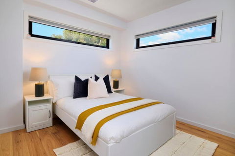 Preston Lux House 5 Bed 5 Bath - NT Tourism 3