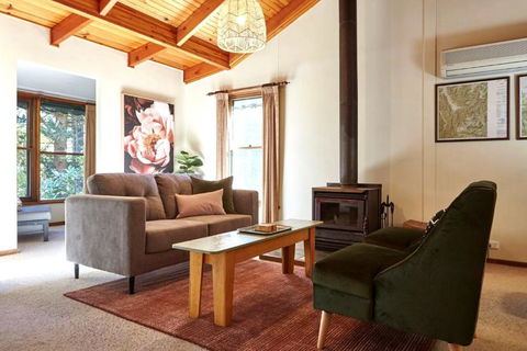 Primrose Cottage - NT Tourism 1