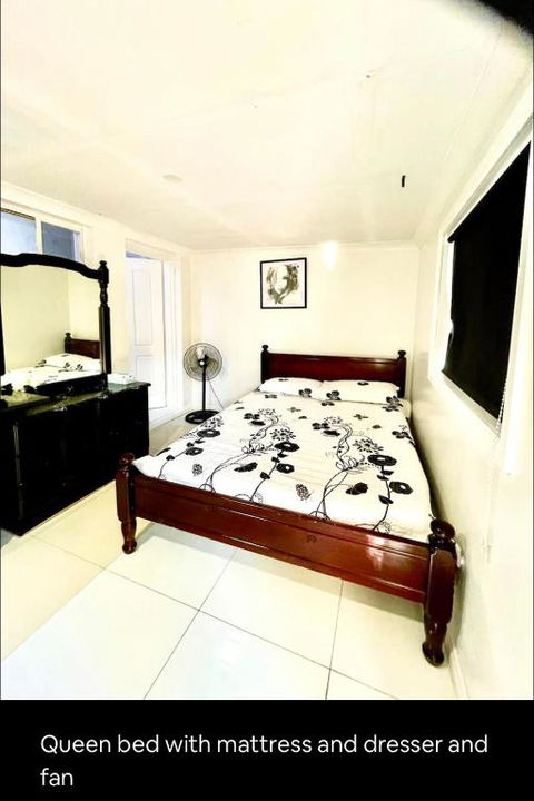 Private Entry Studio Room With Bathroom And Kitchen - NT Tourism 0