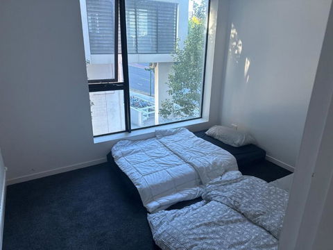 Private Rooms - Accommodation NT 2