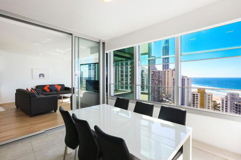 Q Tower Amazing Ocean Views 22nd Level Heated Pools Sleeps 6 - Optimise BNB - Accommodation NT 2