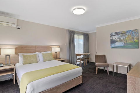 Quality Inn Carriage House - Accommodation NT 0