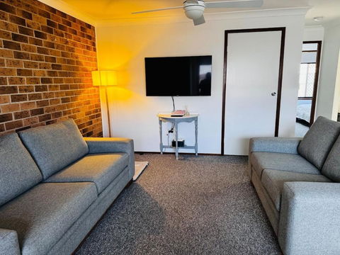 Quiet, 2bdrm Retreat In Tamworth - Accommodation NT 0