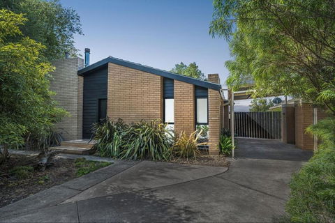 Quiet & Cozy 4 Bedroom Home - NT Tourism 0