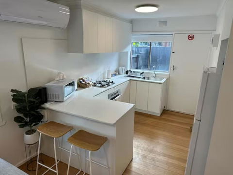 Quiet & Private With City Access And Free Wifi - NT Tourism 3