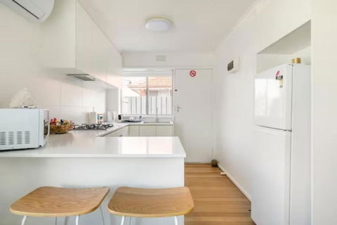 Quiet & Private With City Access And Free Wifi - NT Tourism 1