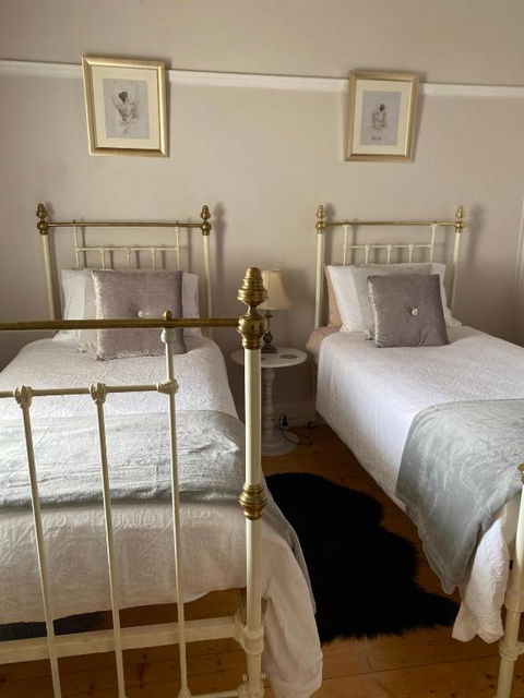 R&R Blue Diamond Luxury Cottage Maryborough, Vic - Accommodation NT 2