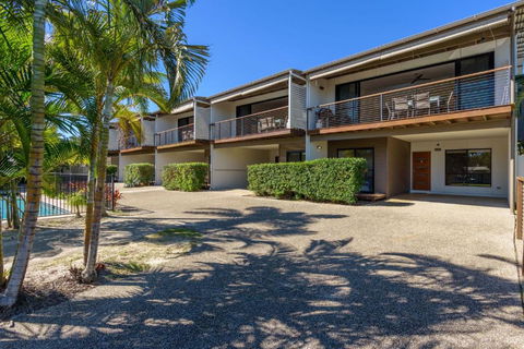 Rainbow Surf 5 - Accommodation NT 2