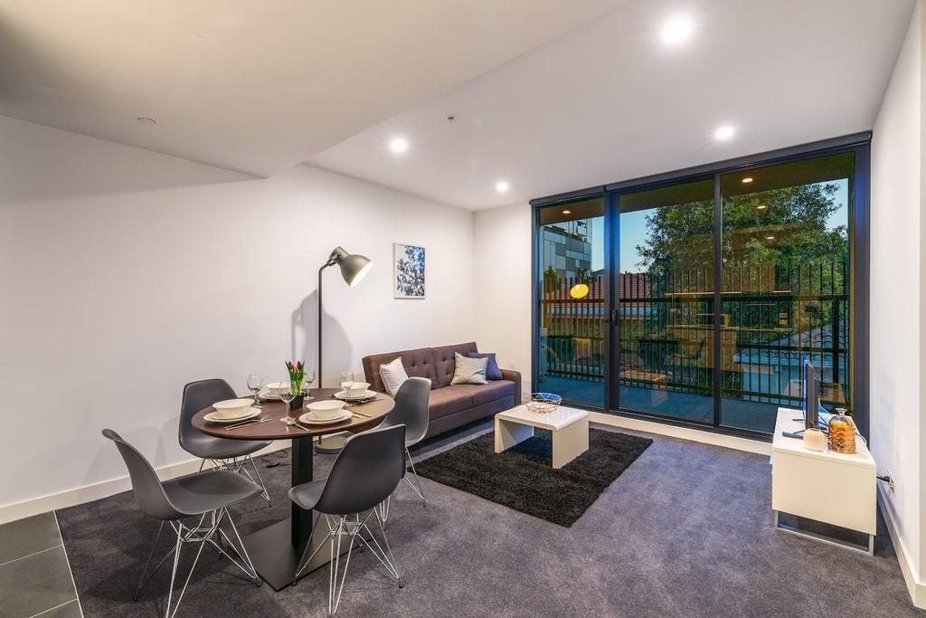  Accommodation NT