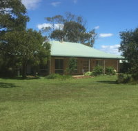 At HOME on HOLMES - Accommodation NT