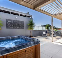 Aura 13 - Shoal Bay