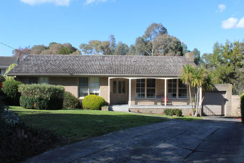 Australian Home Away @ Doncaster Grange Park - Accommodation NT 0