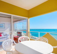 Avalon 4 - right across the road from convent beach - uninterrupted views - Accommodation NT