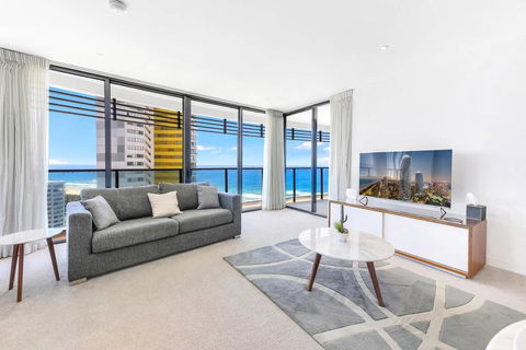 Awesome Ocean Views Broadbeach WiFi, Netflix, Wine - Accommodation NT 1