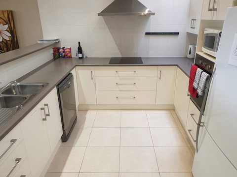 Balcony On Sixth Lodge - Accommodation NT 1