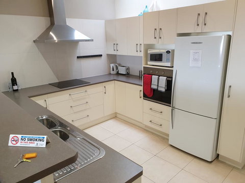 Balcony On Sixth Lodge - Accommodation NT 3