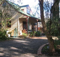 Ballarat cottages incorporating yarrowee cottage and Admirals cottage - Accommodation NT