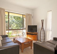 Banksia - Sawtell NSW - Accommodation NT