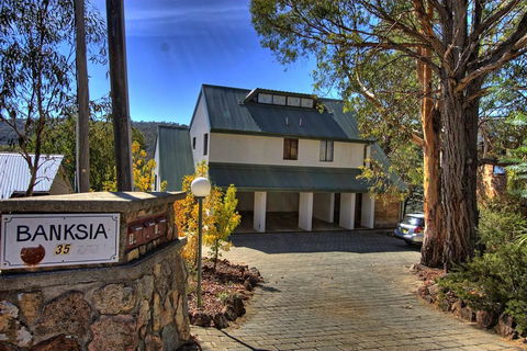 Banksia 2/35 Townsend Street - NT Tourism 0