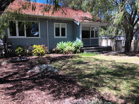 Barefoot Beach Cottage - Busselton - NT Tourism 3