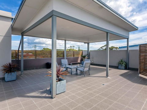 Barefoot Bliss @ Fingal Bay - Accommodation NT 3