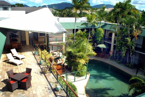Bay Village Tropical Retreat & Apartments - Accommodation NT 0