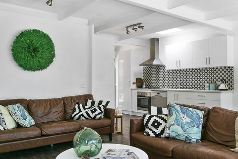 Beach Break On Hardy - Walk To Foreshore - Accommodation NT 3