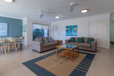 Beach House, Pacific Road, 1/20 - Accommodation NT 3