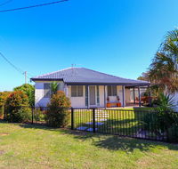 Beach Side Cottage At Blacksmiths - Accommodation NT