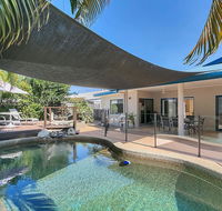 Beachcomber Trinity Beach - NT Tourism